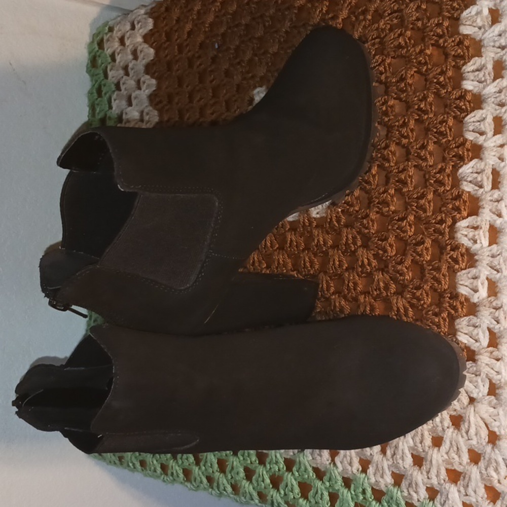 Black low cut boots